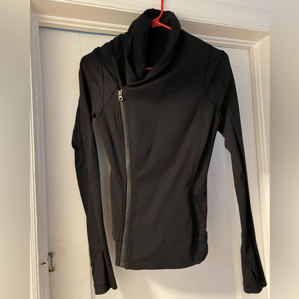 lululemon athletica jacket